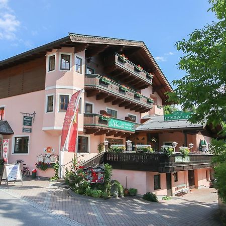 Landgasthof Neuwirt Lofer Eksteriør billede